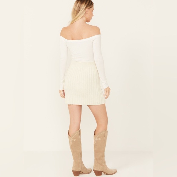 Free People knit mini skirt - Picture 3 of 11